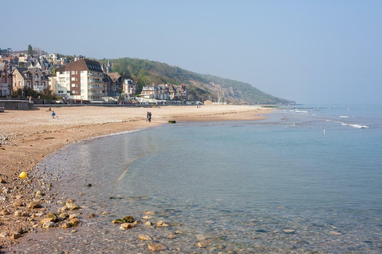 Très bel appartement idéal couple et famille Villers-sur-Mer Extérieur photo